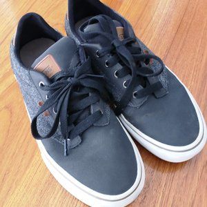 VANS Shoes Mens 9.5 blk Black Atwood Deluxe Canvas Low Top Skate Sneaker #721356